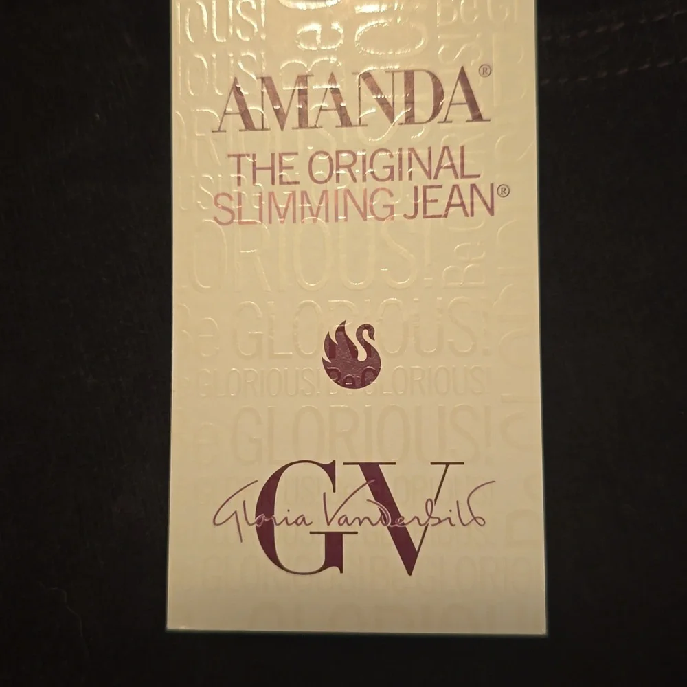 Gloria Vanderbilt new tags